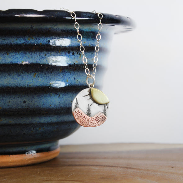 Oval Sunburst Mountain Necklace 