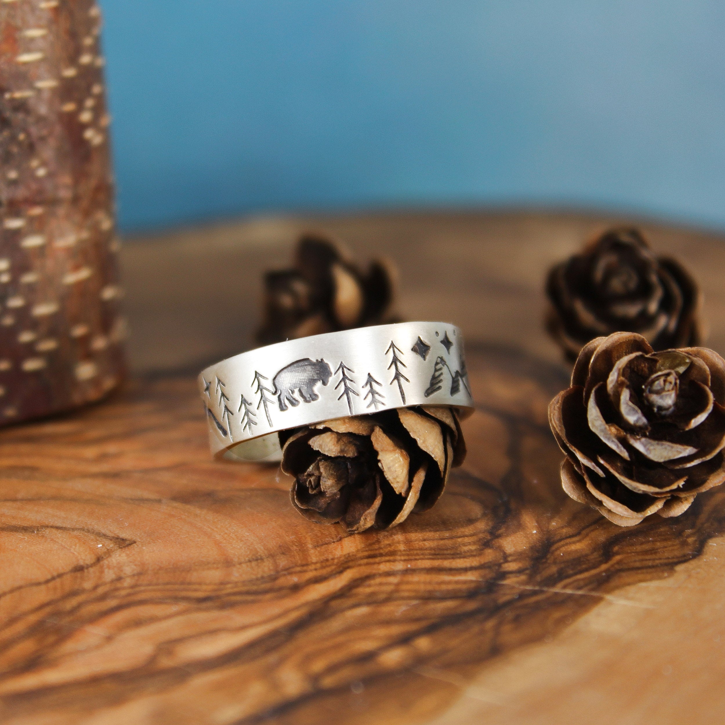 Experience the Wild with Our Bison Mountain Scene Ring