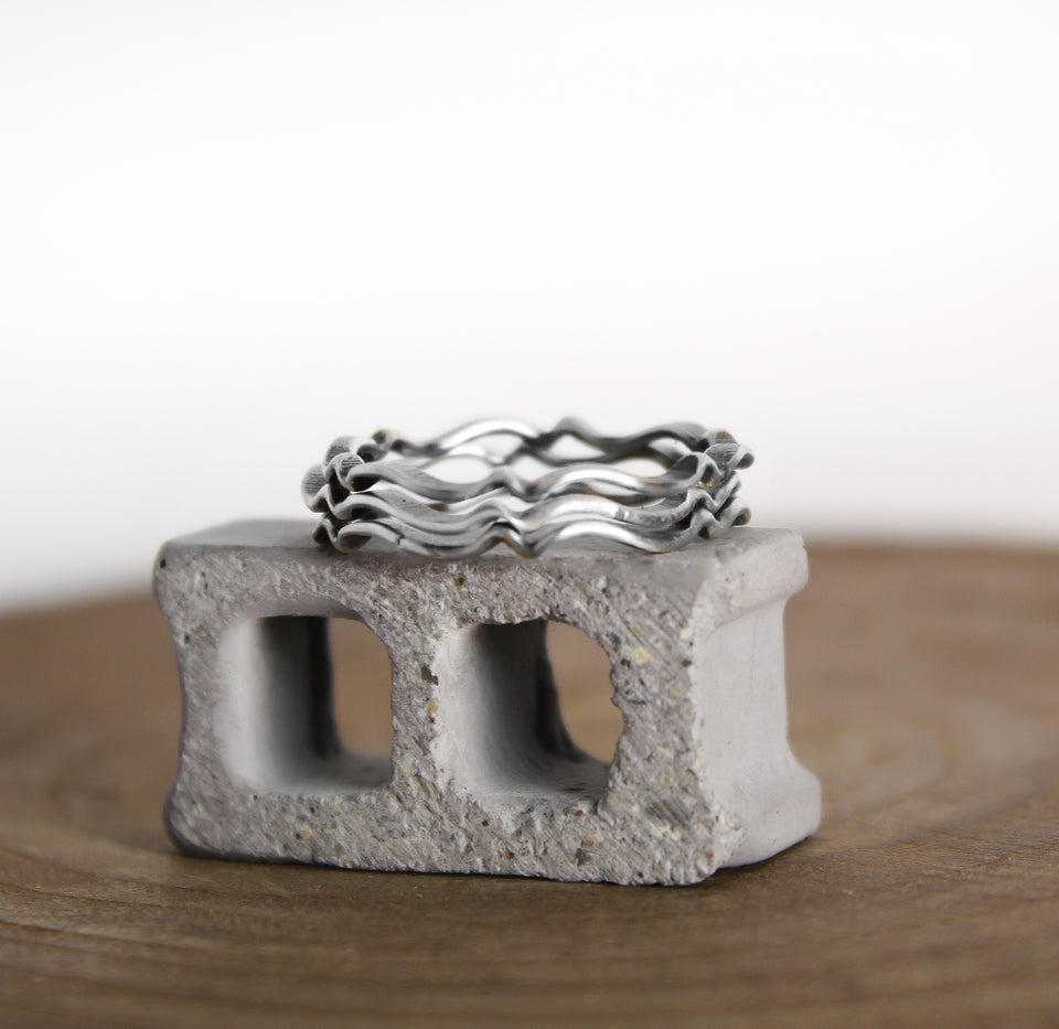 Wave Stacking Rings