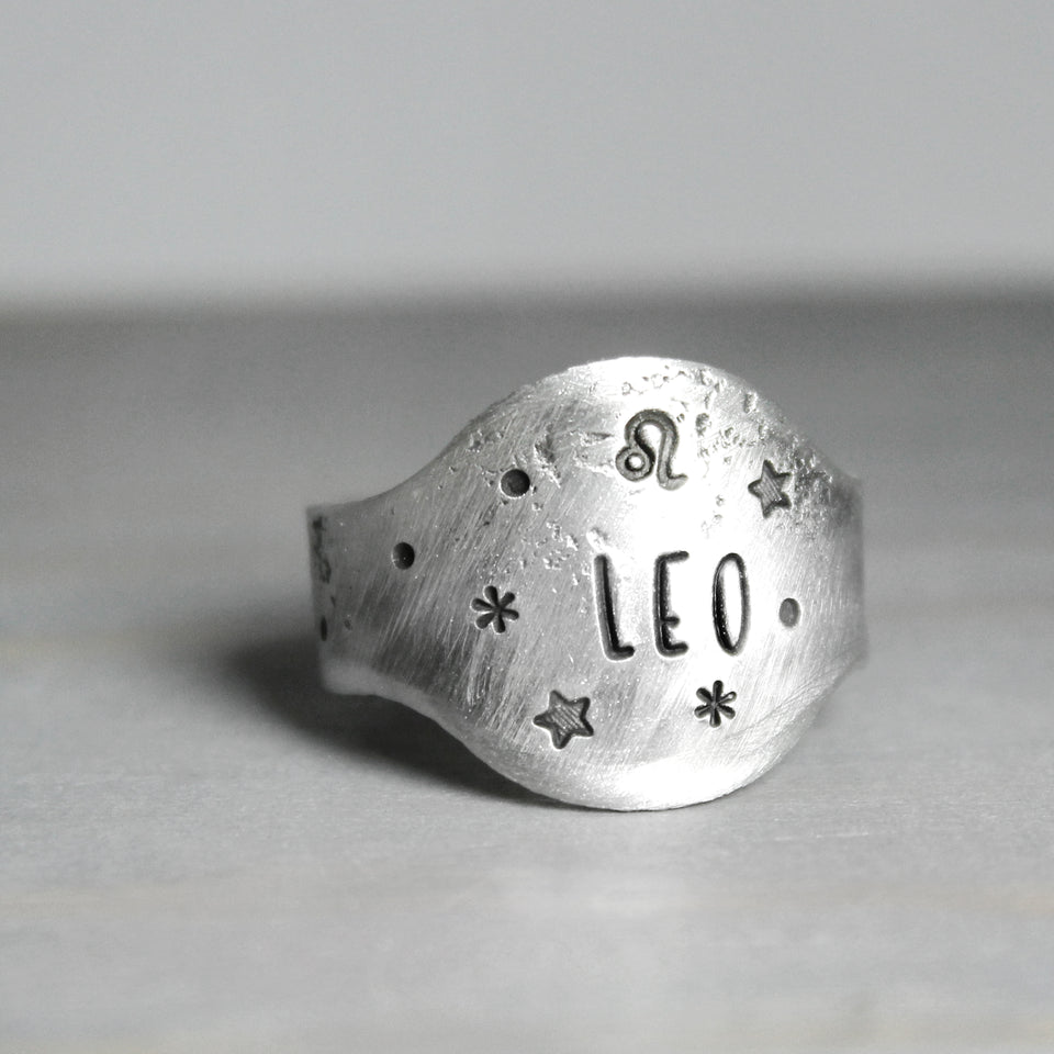 Leo Zodiac Ring