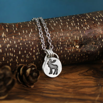 Pebble Moose Pendant 